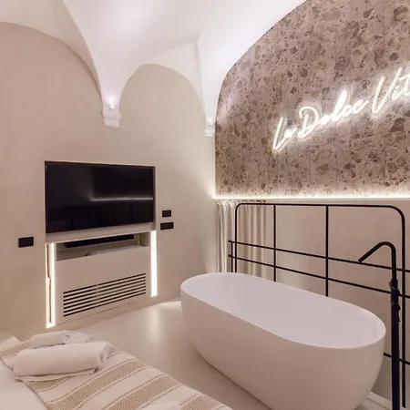 Panto - Rooftop Boutique 4*